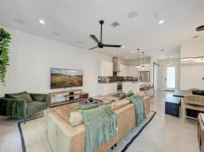 918 Cardinal LN A, Austin TX 78704