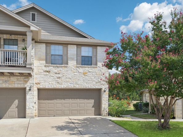 9201 Brodie LN 1002, Austin TX 78748