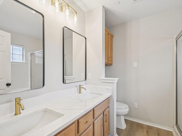 9201 Brodie LN 1002, Austin TX 78748