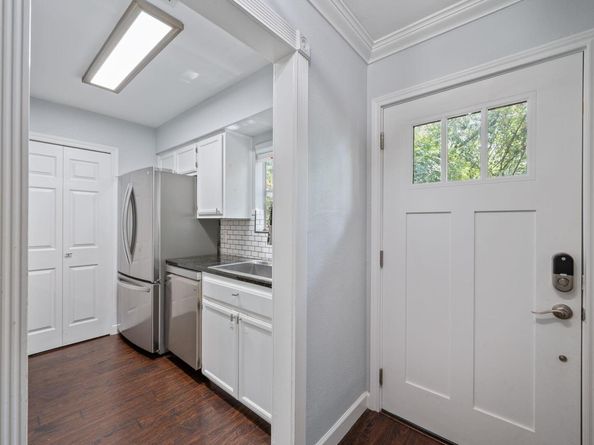 6727 Old Quarry LN, Austin TX 78731