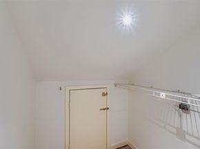 1840 Burton DR 208, Austin TX 78741