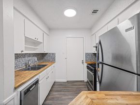 11301 Oakwood DR, Austin TX 78753