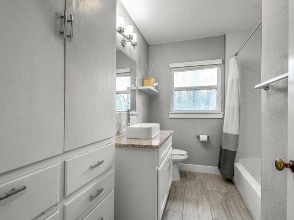 4514 Highland TER, Austin TX 78731