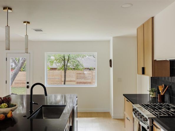 1707 Westmoor DR, Austin TX 78723