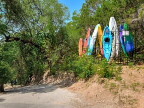 11524 Emerald Falls DR, Austin TX 78738