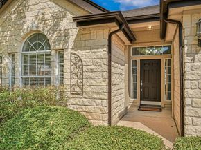 11524 Emerald Falls DR, Austin TX 78738