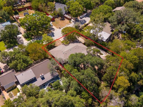 2306 Forest Bend DR, Austin TX 78704