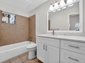 712 Graham PL 201, Austin TX 78705