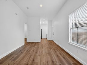 712 Graham PL 201, Austin TX 78705