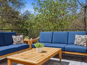 1168 Ridgeway DR 2, Austin TX 78702