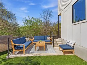 1168 Ridgeway DR 2, Austin TX 78702