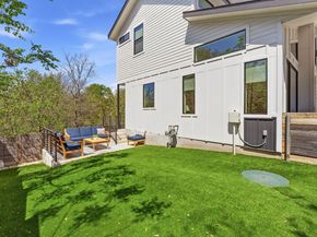 1168 Ridgeway DR 2, Austin TX 78702