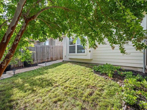 9506 Whisper Willow BLVD, Manor TX 78653