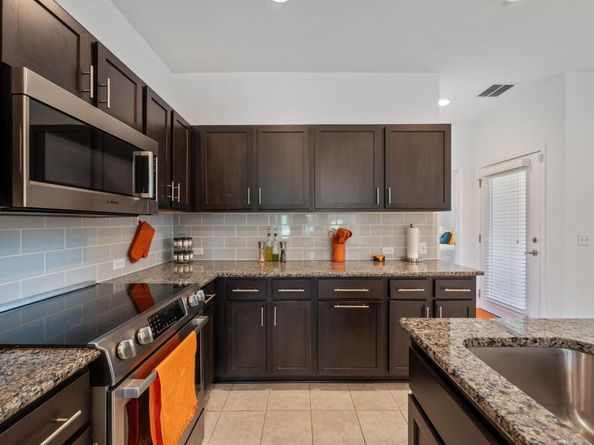 9506 Whisper Willow BLVD, Manor TX 78653