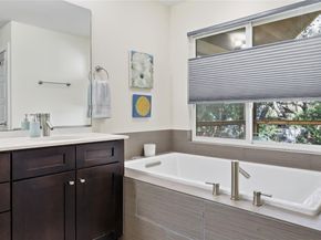 1513 Forest TRL 3, Austin TX 78703