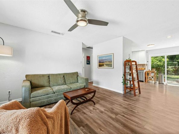 4407 Dovewood DR, Austin TX 78744