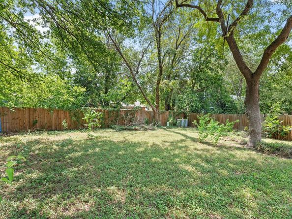 4407 Dovewood DR, Austin TX 78744