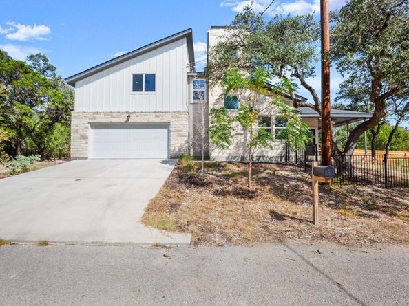 18208 Gregg Bluff RD, Jonestown TX 78645