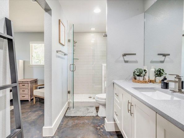 805 Nile ST, Austin TX 78702