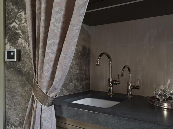 2200 W 9th ST, Austin TX 78703