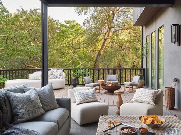 2200 W 9th ST, Austin TX 78703