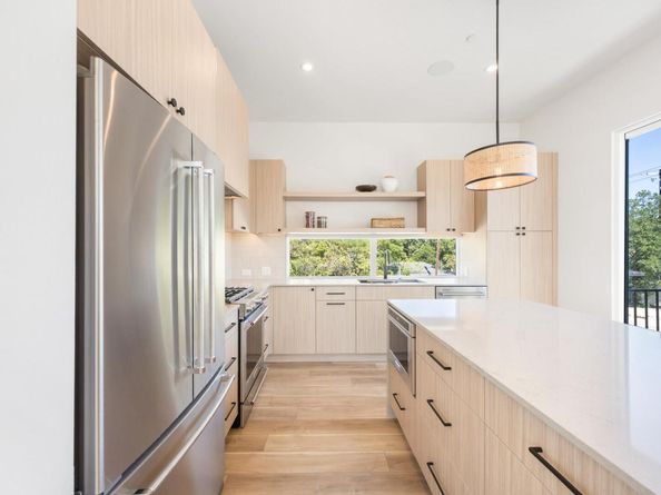 10721 Desert TRL, Austin TX 78758