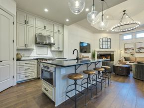 3 The Hills DR, The Hills TX 78738