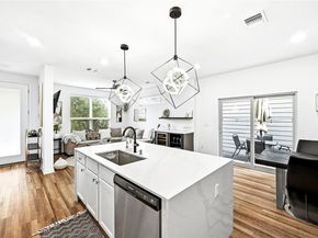 8009 Mellencamp DR 212, Austin TX 78744