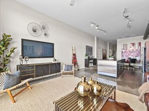 2124 E 6th ST 420, Austin TX 78702