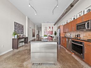 2124 E 6th ST 420, Austin TX 78702