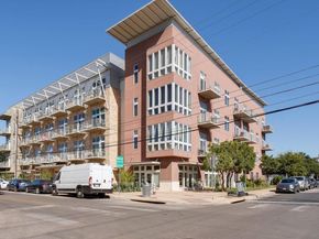 2124 E 6th ST 420, Austin TX 78702