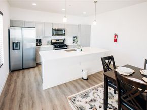 12500 Lamppost LN 17, Austin TX 78727