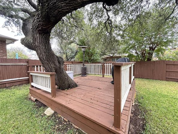 705 S Frontier LN, Cedar Park TX 78613