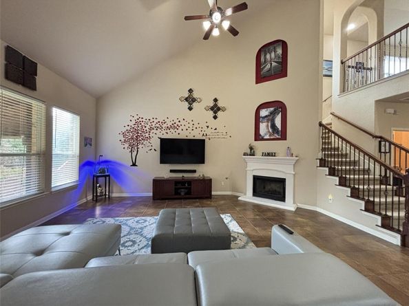 705 S Frontier LN, Cedar Park TX 78613