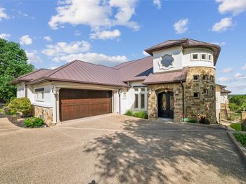 12529 Verandah CT