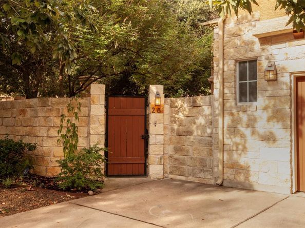 3406 Menchaca RD 28, Austin TX 78704