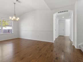 406 Golden Gate DR, Leander TX 78641