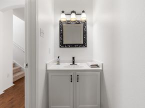 406 Golden Gate DR, Leander TX 78641