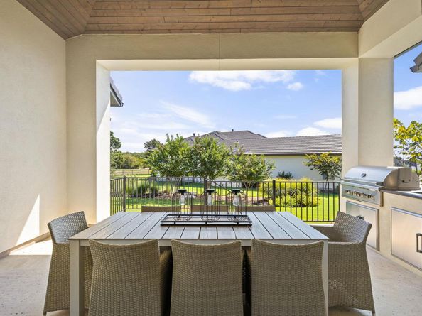 900 Cimarron Hills TRL W, Georgetown TX 78628