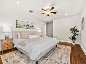 924 E 52nd ST A, Austin TX 78751