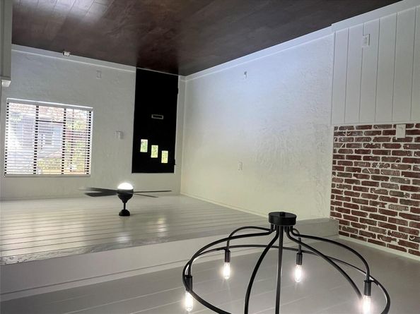5611 Joe Sayers Ave, Austin TX 78756