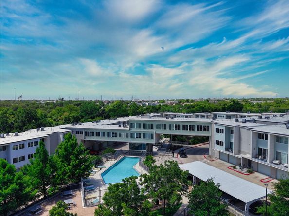 604 N Bluff DR 247, Austin TX 78745