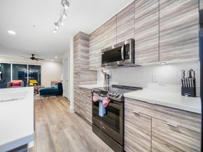 604 N Bluff DR 247, Austin TX 78745