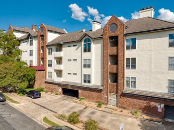 3001 Cedar ST