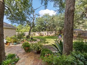 6804 Robert Dixon DR, Austin TX 78749