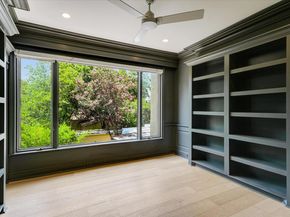 1111 W 12th ST 118, Austin TX 78703