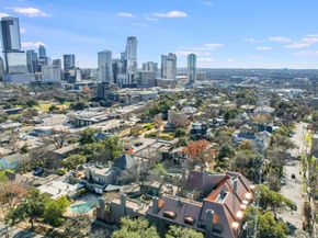 1111 W 12th ST 118, Austin TX 78703