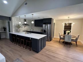 224 Clear Springs RD, Georgetown TX 78628