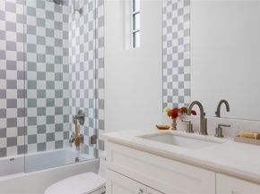 1103 Gaston Ave, Austin TX 78703