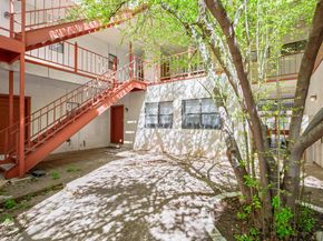 706 W 22nd ST 206, Austin TX 78705